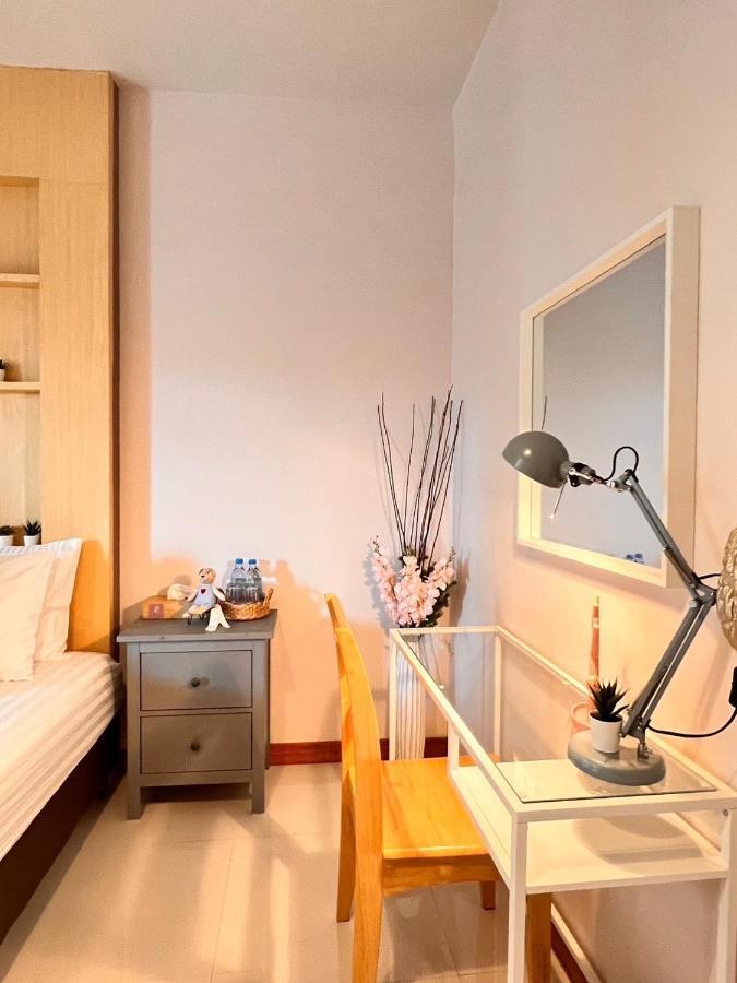 Por Poshtel Kanchanaburi Ngoại thất bức ảnh