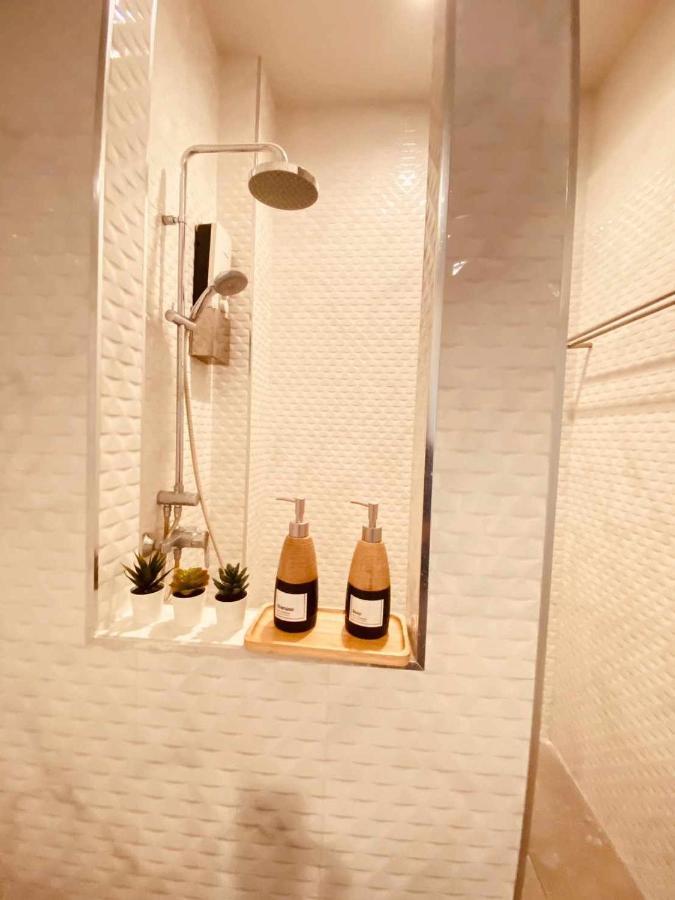 Por Poshtel Kanchanaburi Ngoại thất bức ảnh