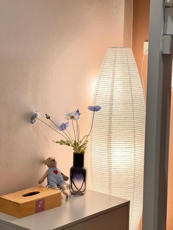 Por Poshtel Kanchanaburi Ngoại thất bức ảnh