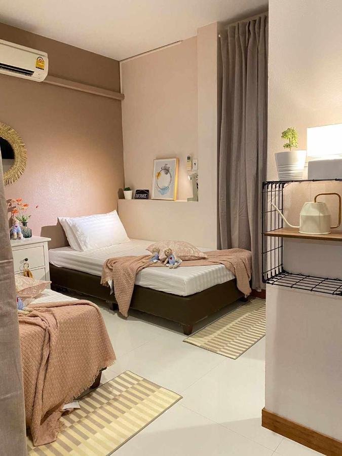 Por Poshtel Kanchanaburi Ngoại thất bức ảnh