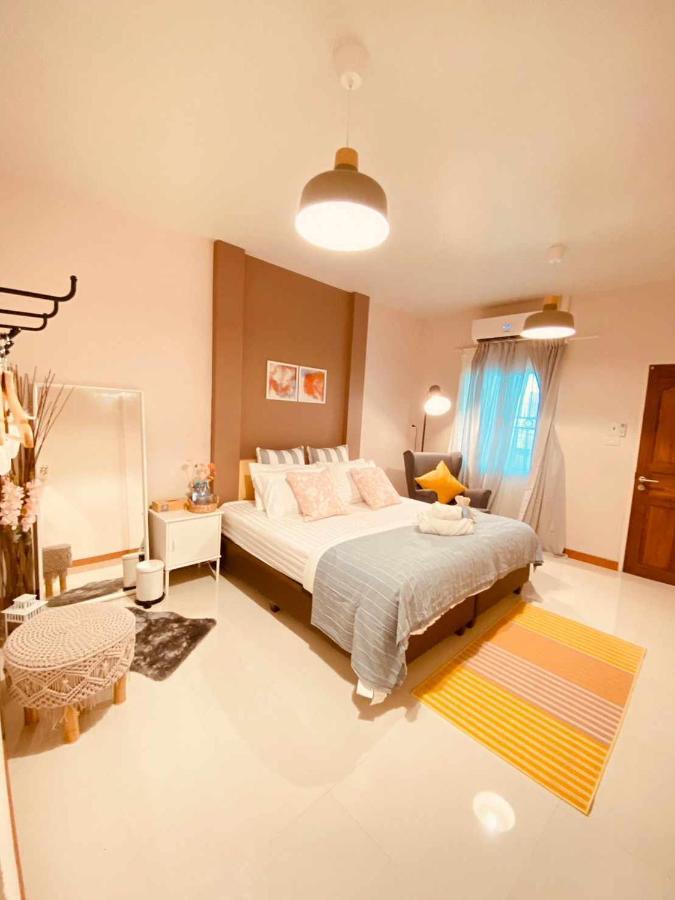 Por Poshtel Kanchanaburi Ngoại thất bức ảnh