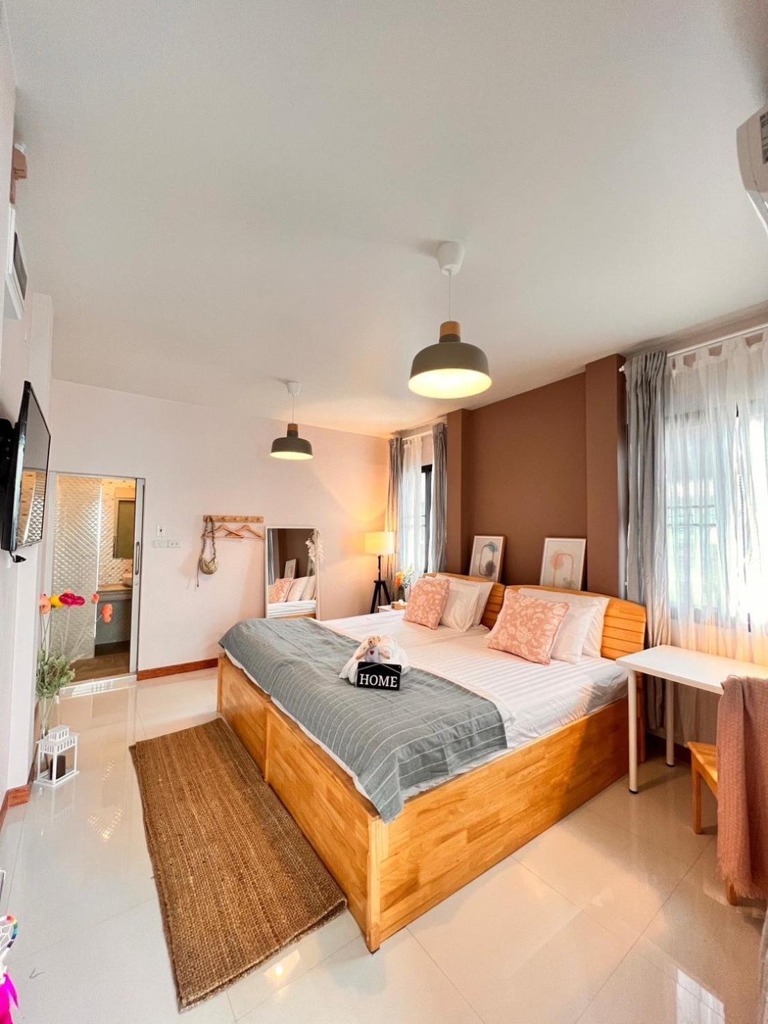 Por Poshtel Kanchanaburi Ngoại thất bức ảnh