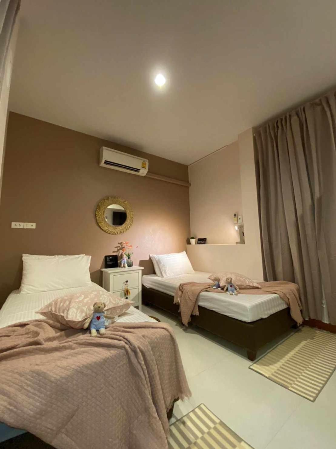Por Poshtel Kanchanaburi Ngoại thất bức ảnh